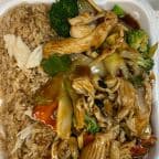 Best Hunan Chicken in Canton, MI